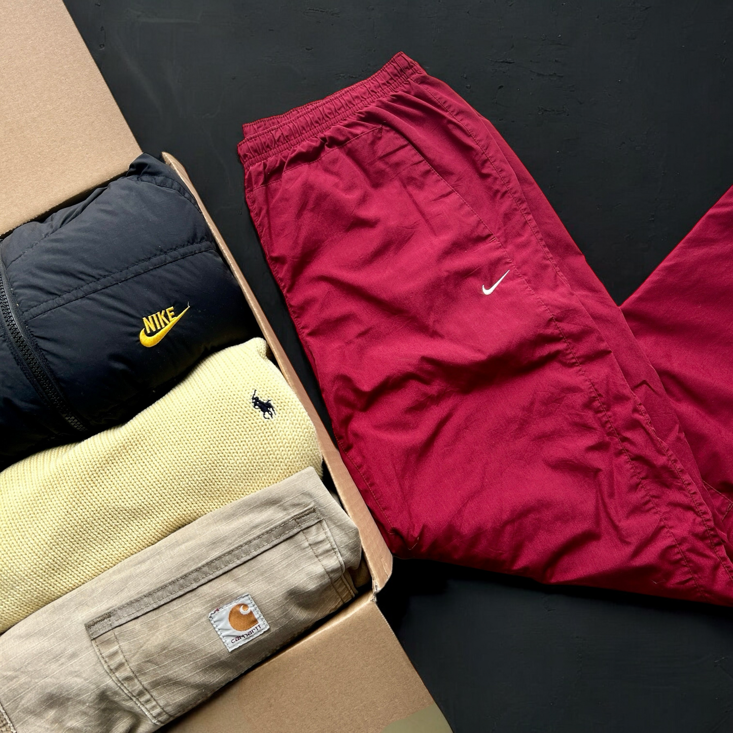 PREMIUM VINTAGE MYSTERY BOX (7-15 PIECES)